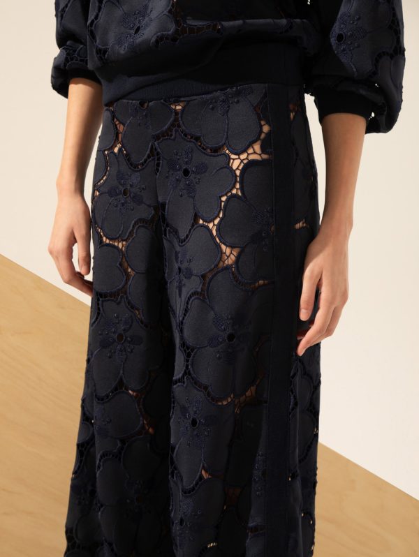 PANTALON FLOWER - Imagen 3