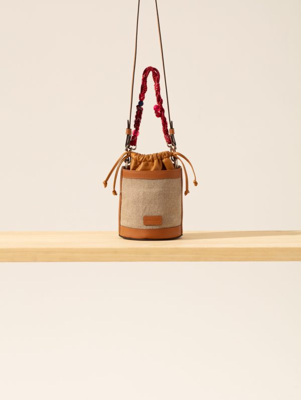 BUCKET BAG CHERRY PATCH - Imagen 5