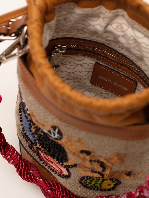 BUCKET BAG CHERRY PATCH - Imagen 6